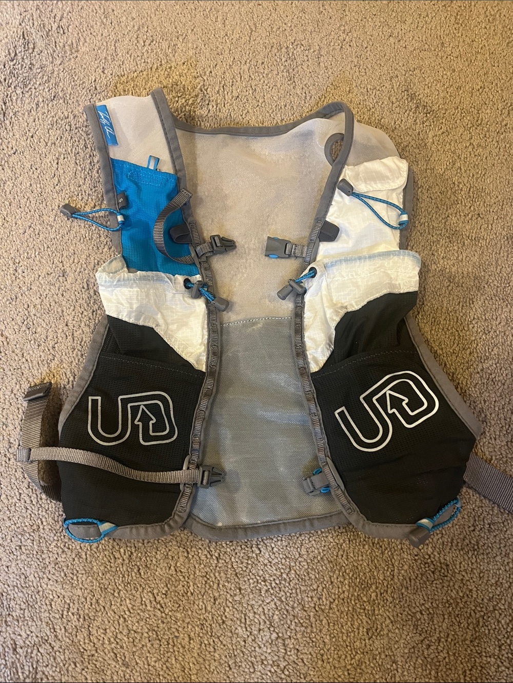 ULTIMATE DIRECTION TO RACE VEST 3.0 - sz S